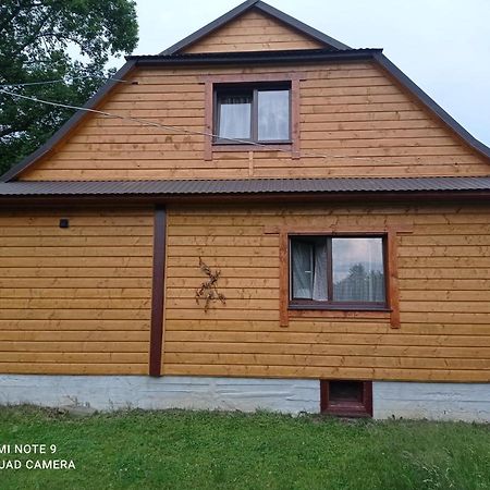 Садиба Брусний Mykulytschyn Exterior foto
