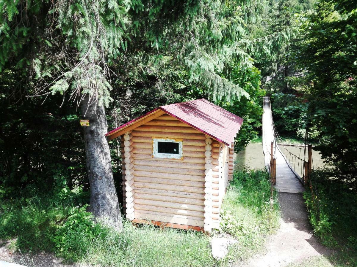 Садиба Брусний Mykulytschyn Exterior foto